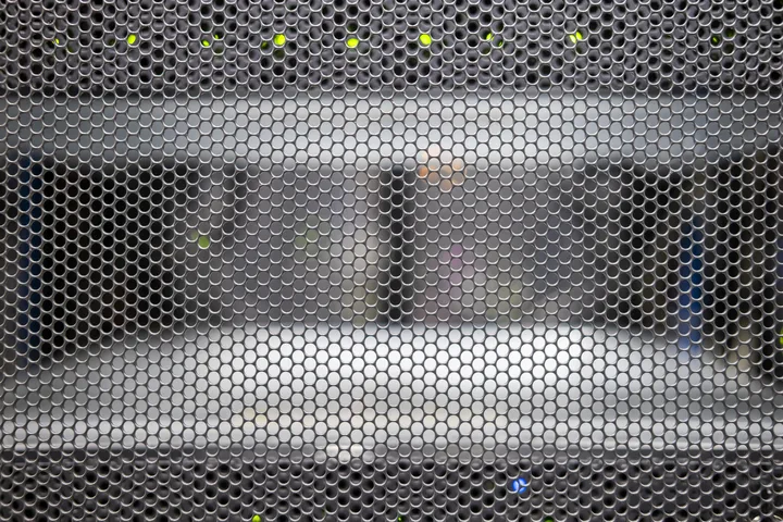 コンプライアンスチェックの効率化、本当に見直すべきは「検索結果の質」