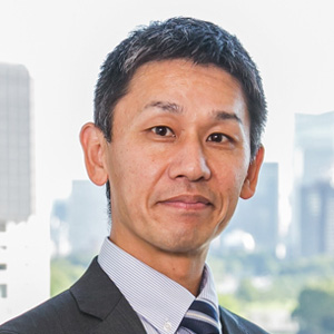 日本経済新聞社 情報サービス部門 情報サービスユニット　ソリューションマネジャー 紙本雄輔